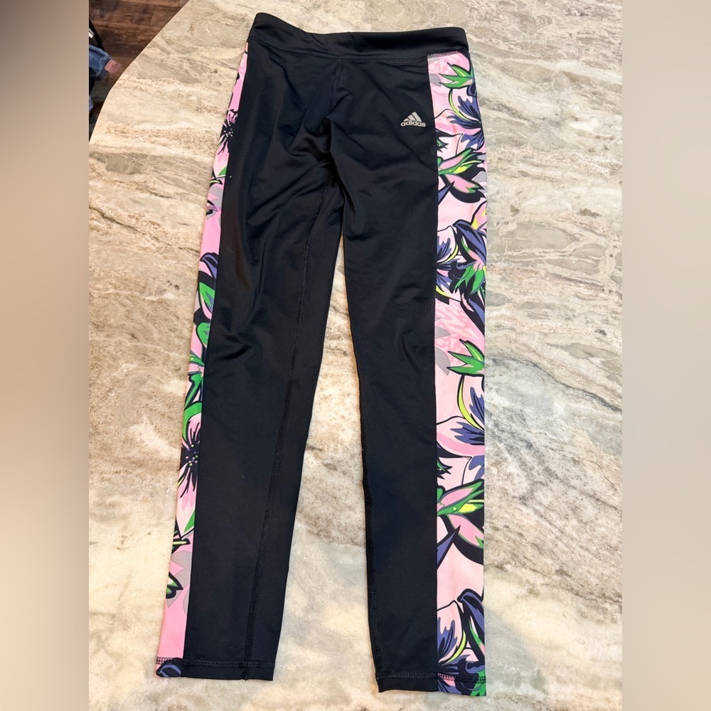 Adidas Girls XL Leggings Black Pink Floral Print Side Panel Athletic Yoga